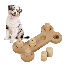Relaxdays interaktives Intelligenzspielzeug für Hunde aus Holz im Knochen-Design als Futter- und Schnüffelspielzeug in Natur – Bild 1 von 7