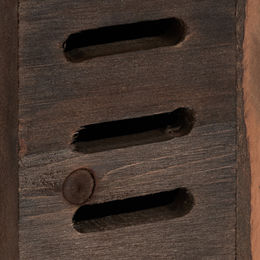 Relaxdays Marienkäferhaus aus Holz zum Aufhängen in Braun – Bild 1 von 4