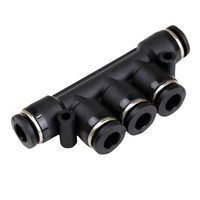 Produktbild von Reptiles-Planet 5-Wege-Verteiler für Beregnungsanlagen aus Kunststoff in Schwarz mit 6 mm Durchmesser