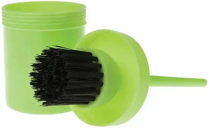 Roma Brights Hufpflege Set mit Ölbürste, Flasche und Eimer in Grün aus Kunststoff – Bild 1 von 3