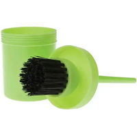 Produktbild von Roma Brights Hufpflege Set mit Ölbürste, Flasche und Eimer in Grün aus Kunststoff