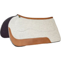 Produktbild von Ronzon Legend Confort Pro Westernteppich für Pferde aus Filz in Weiß oder Beige