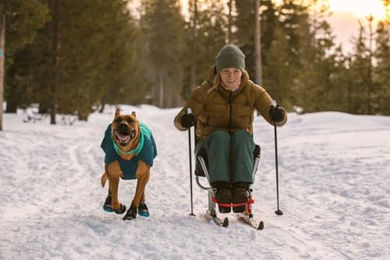 Ruffwear Hundejacke Vert Wasserdichter Wintermantel aus Nylon in Rot Grösse XS – Bild 1 von 3