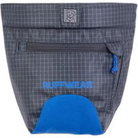 Produktbild von Ruffwear Treat Trader Futterbeutel für Hunde in Blau und Grau