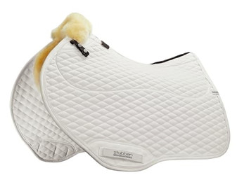 Produktbild von Sattelunterlage für Pferde aus Lammfell Stübben Streamline Close Contact