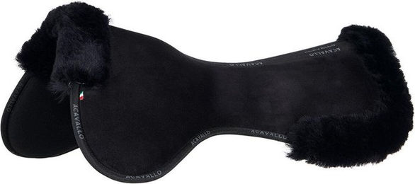 Produktbild von Sattelunterlage für Pferde mit teilweiser Schafwolle Acavallo Close Contact Memory