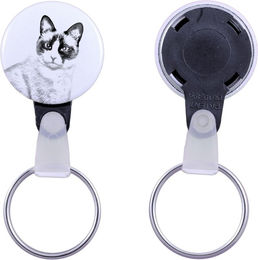 Produktbild von Snowshoe Cat - handmade keychain with a cat portrait, purse charm, product of the Art-Dog brand.