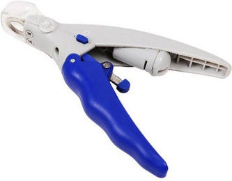 Produktbild von Stolz GmbH Krallenschneider mit LED Licht und Lupe für Haustiere