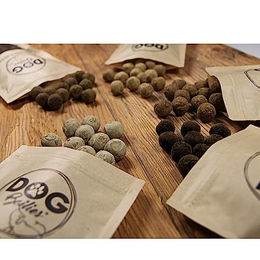 Schecker Hundeleckerli Dog Boilies mit Rind getreidefrei und ohne Konservierungsstoffe 150 g - 150 g – Bild 1 von 3
