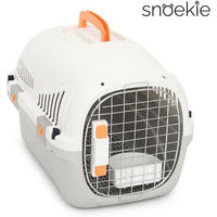 Produktbild von SNOEKIE Tiertransportbox aus Kunststoff für Katzen und kleine Hunde mit Metalltür bis 15 kg