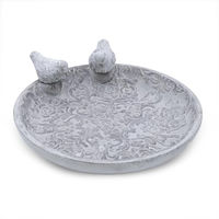 Produktbild von Spetebo Vogeltränke aus Beton in Grau mit Ornamenten und Figuren 24 cm - 0,2 l