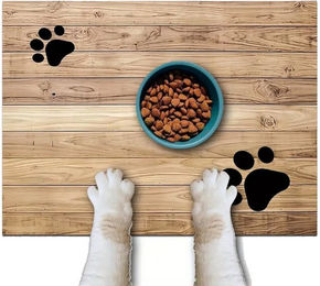 Sporty Napfunterlage für Hund und Katze in Holz-Optik aus Polyester, rutschfest, Braun – Bild 1 von 5