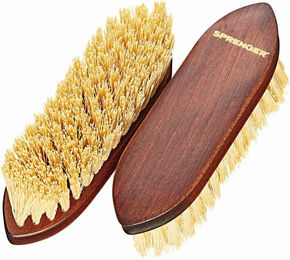 Produktbild von Sprenger Wurzelbürste mit Perlonborsten und Holzgriff in Braun