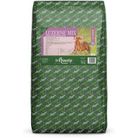 Produktbild von St. Hippolyt Glyx Wiese Bio Luzerne Mix Ergänzungsfutter für Pferde 1 kg