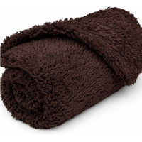 Produktbild von STAR Hundedecke und Katzendecke aus Fleece in Braun für kleine und mittlere Tiere
