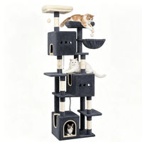 Produktbild von StarTech XXL Kratzbaum für Katzen in Schwarz mit 193 cm Höhe aus Holz, Plüsch und Sisal