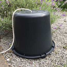 Sticky Trap Bremsenfallen Eimer aus Kunststoff Schwarz – Bild 1 von 1