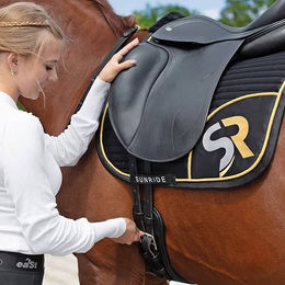 Sunride Dressurschabracke Exclusive Line für Pferde Pony in Schwarz/Grau mit Mesh-Material zur Belüftung – Bild 1 von 5