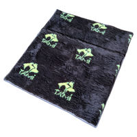 Produktbild von TAMI Hundedecke Braun aus Fleece für TAMI Backseatbox M 58 x 52 cm wasserdicht