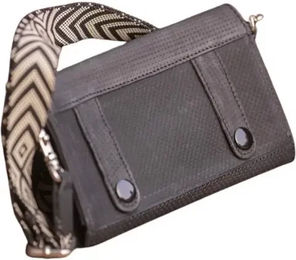 Produktbild von Telefonhülle Pénélope New Perf Schwarz Unisex