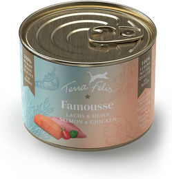 Produktbild von Terra Felis Famousse Katzenfutter Lachs und Huhn getreidefrei mit hohem Fleischanteil 12x200 g