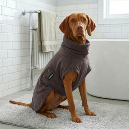 THE DOG IDEA Hundebademantel aus Bambus Taupe Größe S – Bild 1 von 3