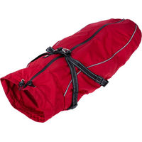 Produktbild von TIAKI Hundemantel mit Geschirr Arkon, wasserdichter Wintermantel aus Polyester, Rot, 45 cm Rückenlänge