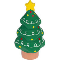 Produktbild von TIAKI Hundespielzeug Weihnachtsbaum aus Latex mit Quietschfunktion in Grün Ø 9 x L 18 cm
