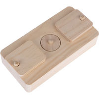 Produktbild von TIAKI Intelligenzspielzeug Drehspiel aus Holz für Hamster Maus und Ratte Braun 16 x 8 x 3,5 cm