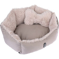 Produktbild von TIAKI Kuschelbett Fluffy Bone Hundebett aus Polyester L 60 x B 50 x H 22 cm