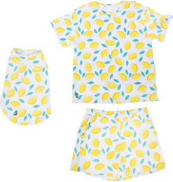 Produktbild von TIAKI Pet & Parent Pyjama im Partnerlook Zitrone mit passendem Hundeshirt Größe L und Rückenlänge 45 cm