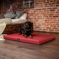 Produktbild von tierlando Alice Easy Clean Orthopädische Hundematratze aus Kunstleder Dunkelrot 120x90cm