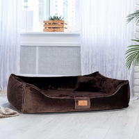 Produktbild von tierlando Orthopädisches Hundebett Floyd mit Viscoschaum-Matratze aus High-Tech-Velours und Plüsch Braun 100x75cm