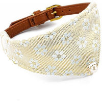 Produktbild von Tierluxe Hunde-Halsband Eleganz aus Kunstleder mit Blumenmuster in Weiß und Gold für erwachsene Hunde