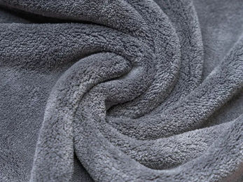 TrendPet Ruby Fleece Trocknungsdecke und Kuscheldecke für Hunde und Katzen Grau Größe M OEKO-TEX STANDARD 100 – Bild 1 von 8