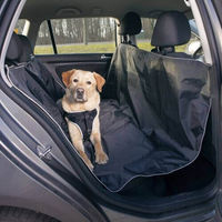 Produktbild von Trixie Auto-Schondecke aus Polyester in Schwarz wasserabweisend Größe L 1,45 x 1,60 m