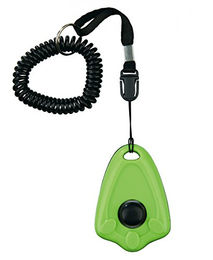 Trixie Clicker für das Hundetraining mit Spiralschlaufe für das Handgelenk aus Kunststoff – Bild 1 von 4