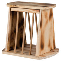 Produktbild von Trixie Heuraufe aus Holz für Kaninchen in Natur Braun