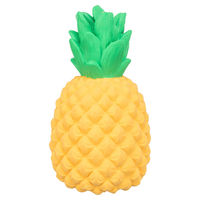 Produktbild von Trixie Hundespielzeug Ananas aus Latex mit Quietschfunktion in Gelb