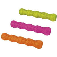 Produktbild von Trixie Hundespielzeug Wurfspielzeug Stick aus TPR in Grün oder Orange - 1 Stk.
