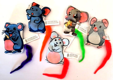 Trixie Katzen-Plüschspielzeug Maus mit Katzenminze und Knisterfunktion in verschiedenen Motiven – Bild 1 von 2