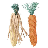 Produktbild von Trixie Knabberspielzeug Set aus Stroh und Sisal mit Karotte und Maiskolben für Kaninchen und Meerschweinchen 15 cm