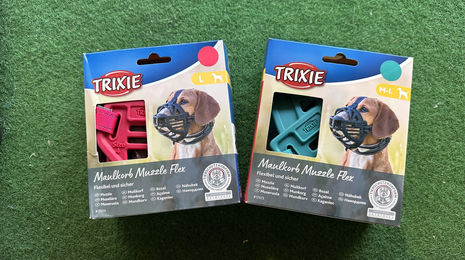 Trixie Muzzle Flex Maulkorb für Hunde aus Gummi Größe M-L - 1 Stk. – Bild 1 von 7