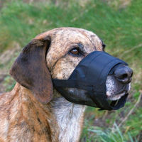 Produktbild von Trixie Soft Maulkorb mit Netzeinsatz für Hunde aus Polyester Schwarz Größe L-XL - 1 Stk.