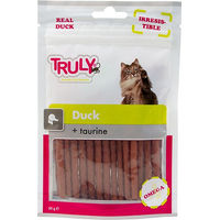 Produktbild von Truly Crunchy Sticks Ente Leckerli für erwachsene Katzen zur Unterstützung der Haarballenreduktion 50g