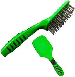 Produktbild von Umbria Equitazione Kamm für Mähne und Schweif mit ergonomischem Griff aus Naturmaterial in Grün