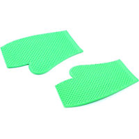 Produktbild von Umbria Equitazione Putzhandschuhe aus Silikon für die Fellpflege in Grün
