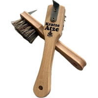Produktbild von USG Atze-Kratzer Klauenpfleger für Pferde aus Holz in Braun Natur