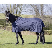 Produktbild von USG Paddockdecke für Pferde aus blauem Fleece mit farblich abgesetzter Einfassung