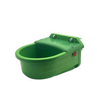 Produktbild von Uzman Schwimmer Tränkebecken aus Kunststoff für Pferde, Rinder und Schafe in Grün - 4 l